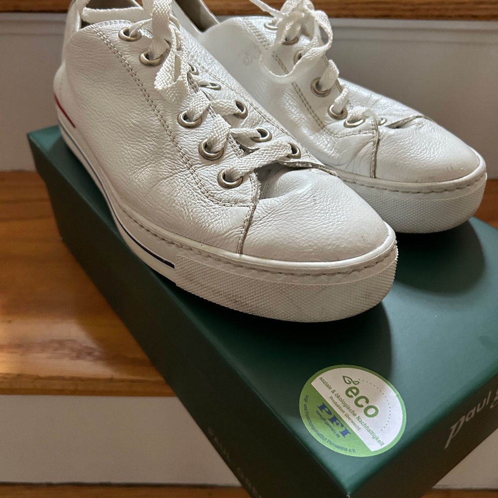 Paul Green Carly Low Top Size 11